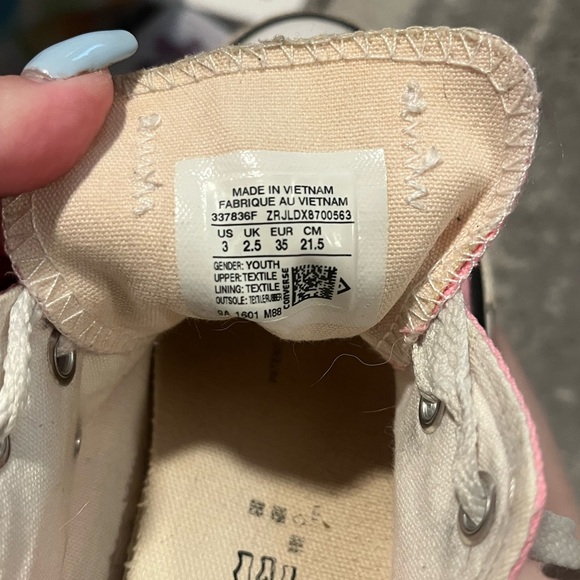 Youth Converse size 3 - Picture 6 of 6